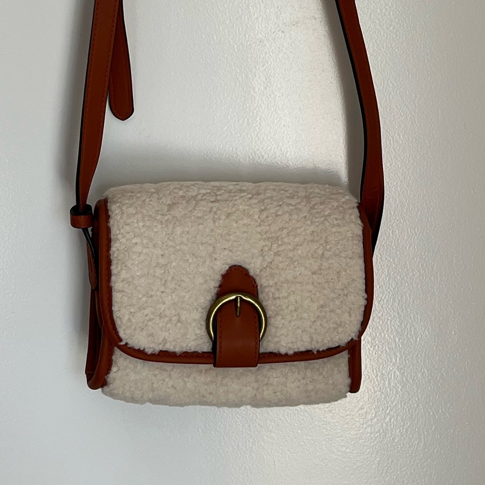 Sherpa wild fable crossbody